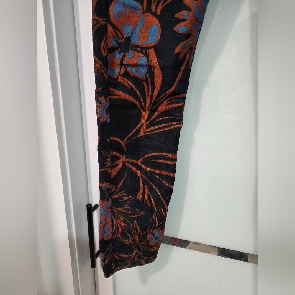Desigual “Beflower” Floral Cropped Skinny Pants Size 38 (US 4) Stretch - Picture 7 of 15